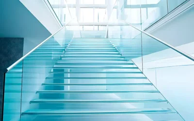 Peldaños de vidrio para escaleras